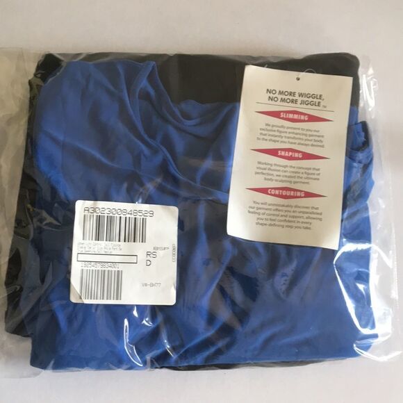 Women Control Flounce Sleeve Top w/ Ankle Pant Set - Picture 3 of 5